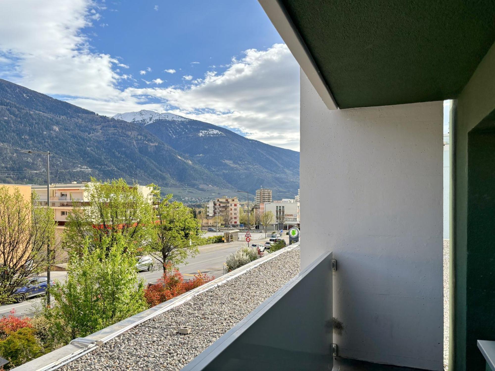 Nonanteneuf Appart Hotel Sierre - Contactless Check-In Zewnętrze zdjęcie