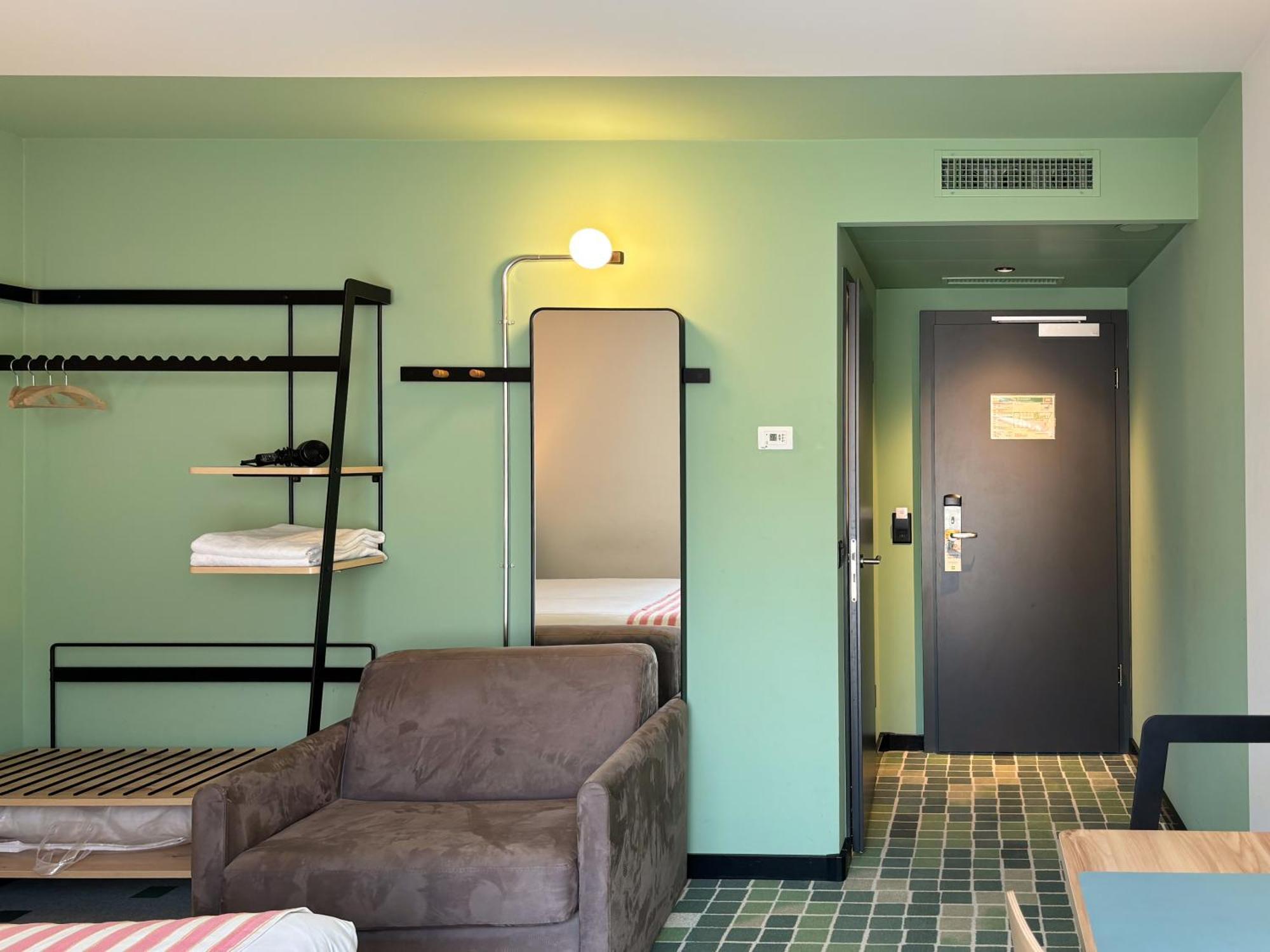 Nonanteneuf Appart Hotel Sierre - Contactless Check-In Zewnętrze zdjęcie