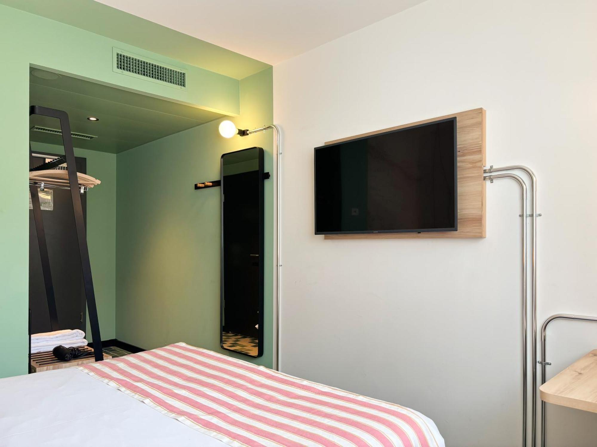Nonanteneuf Appart Hotel Sierre - Contactless Check-In Zewnętrze zdjęcie