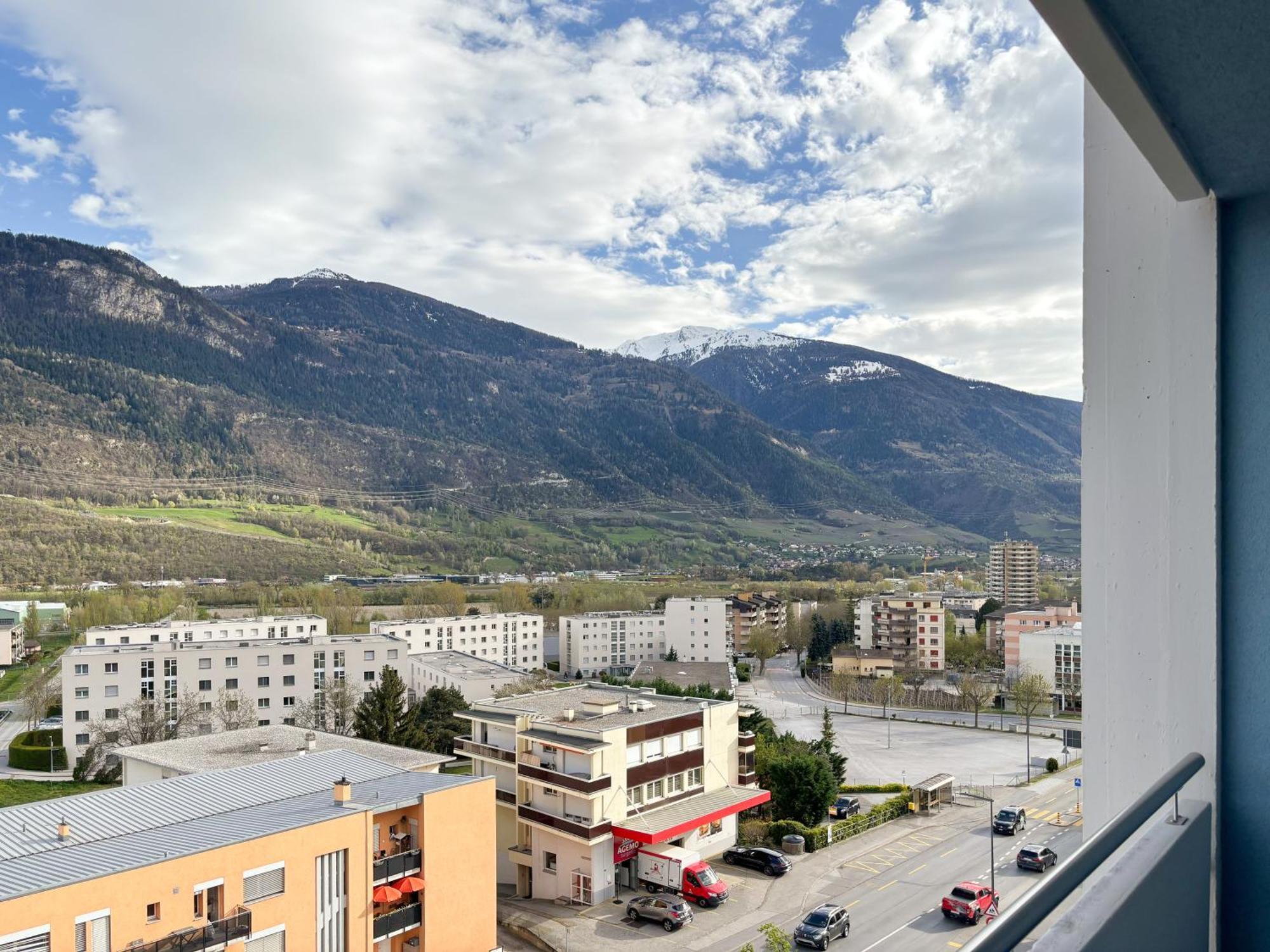 Nonanteneuf Appart Hotel Sierre - Contactless Check-In Zewnętrze zdjęcie